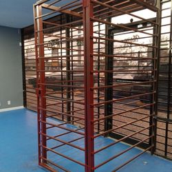 Metal Security Cae And Gate 