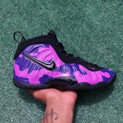 Air foamposite purple camo best sale