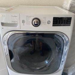Dryer For $320 Text Me If Interested 