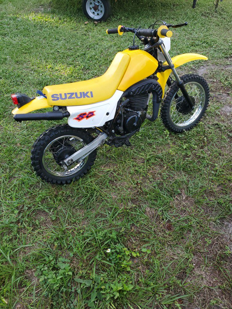 Suzuki Ds80 Dirt Bike