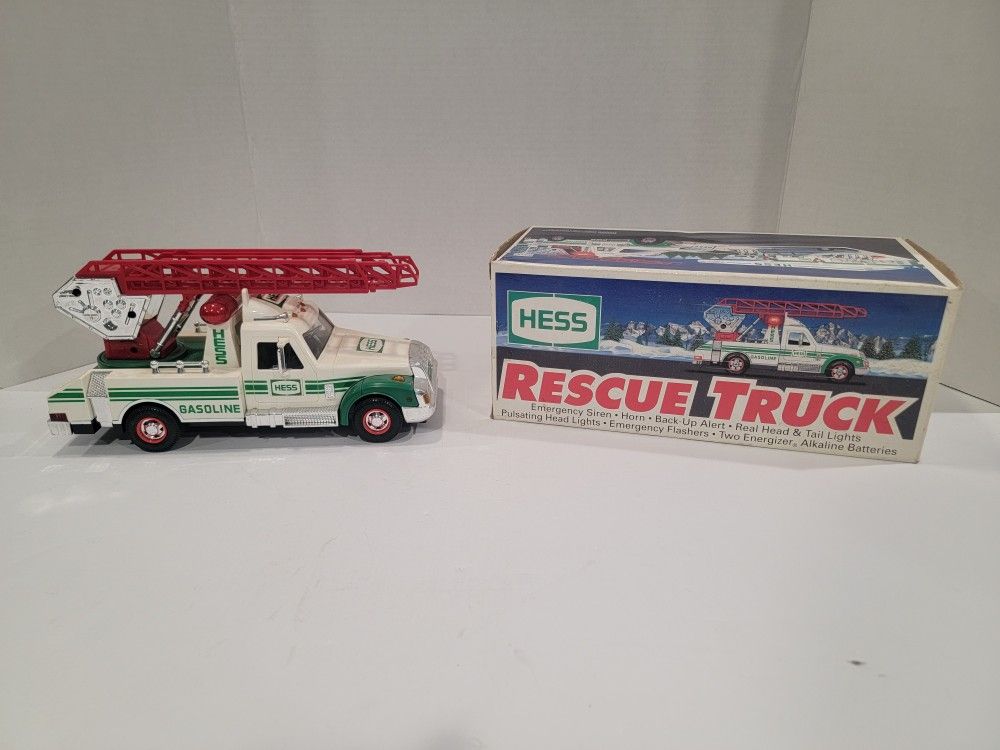 1994 Hess Rescue Truck ~ Electronic Sounds w/ Flashing Lights in Original Box