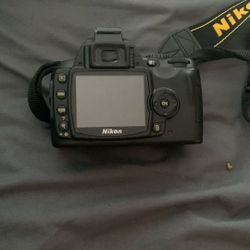 NIKON D40X Camera Only (needs Battery)