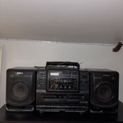 Sony CFD-550 CD Radio Cassette Corder