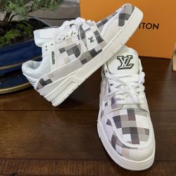 New Louis Vuitton Men’s Shoes.