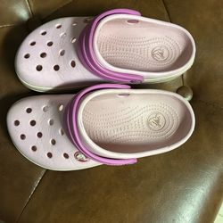 Kids Size 6 Crocs