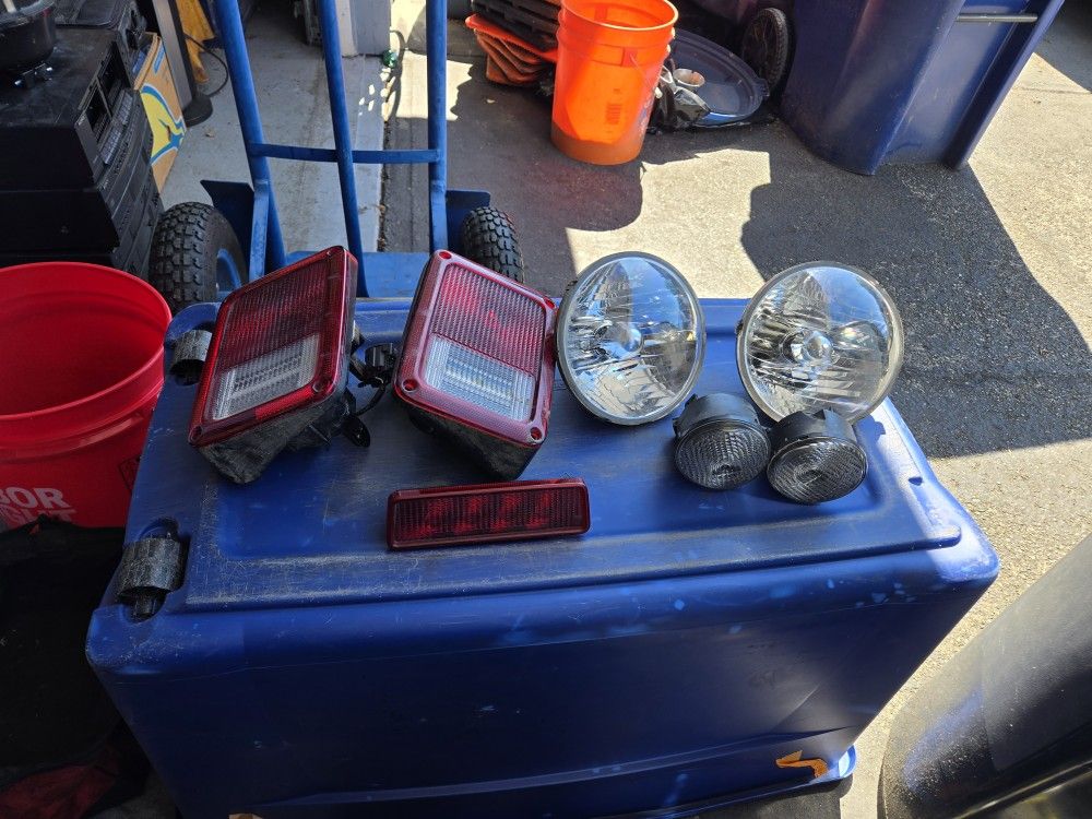 07 To 17 Jeep Wrangler Lights