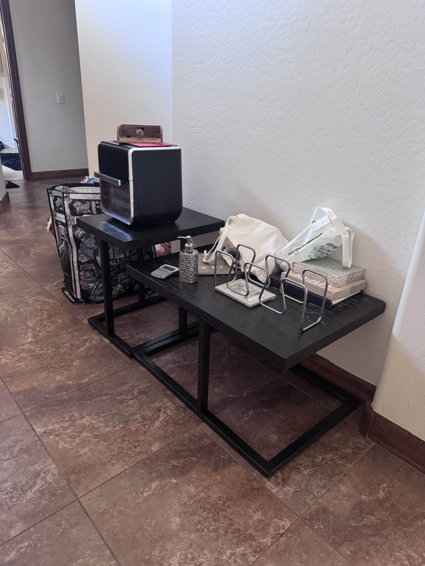 Free Tables Household Items Clothes Linens