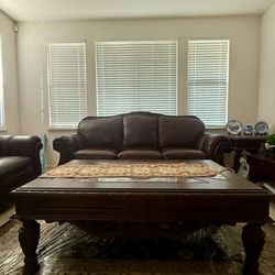 North shore Living and Dining Room Set