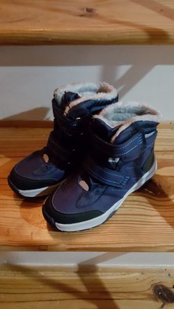 Waterproof boy boots size 12.5