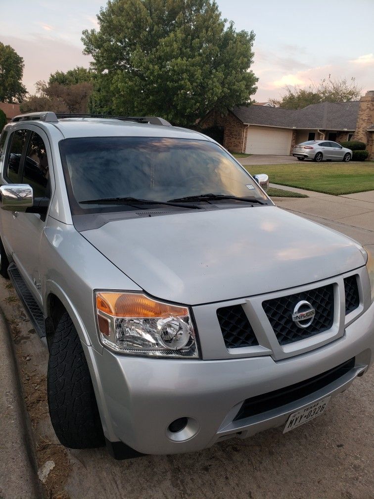 2008 Nissan Armada