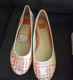 Liz Claiborne size 10M white Multicolor Flats