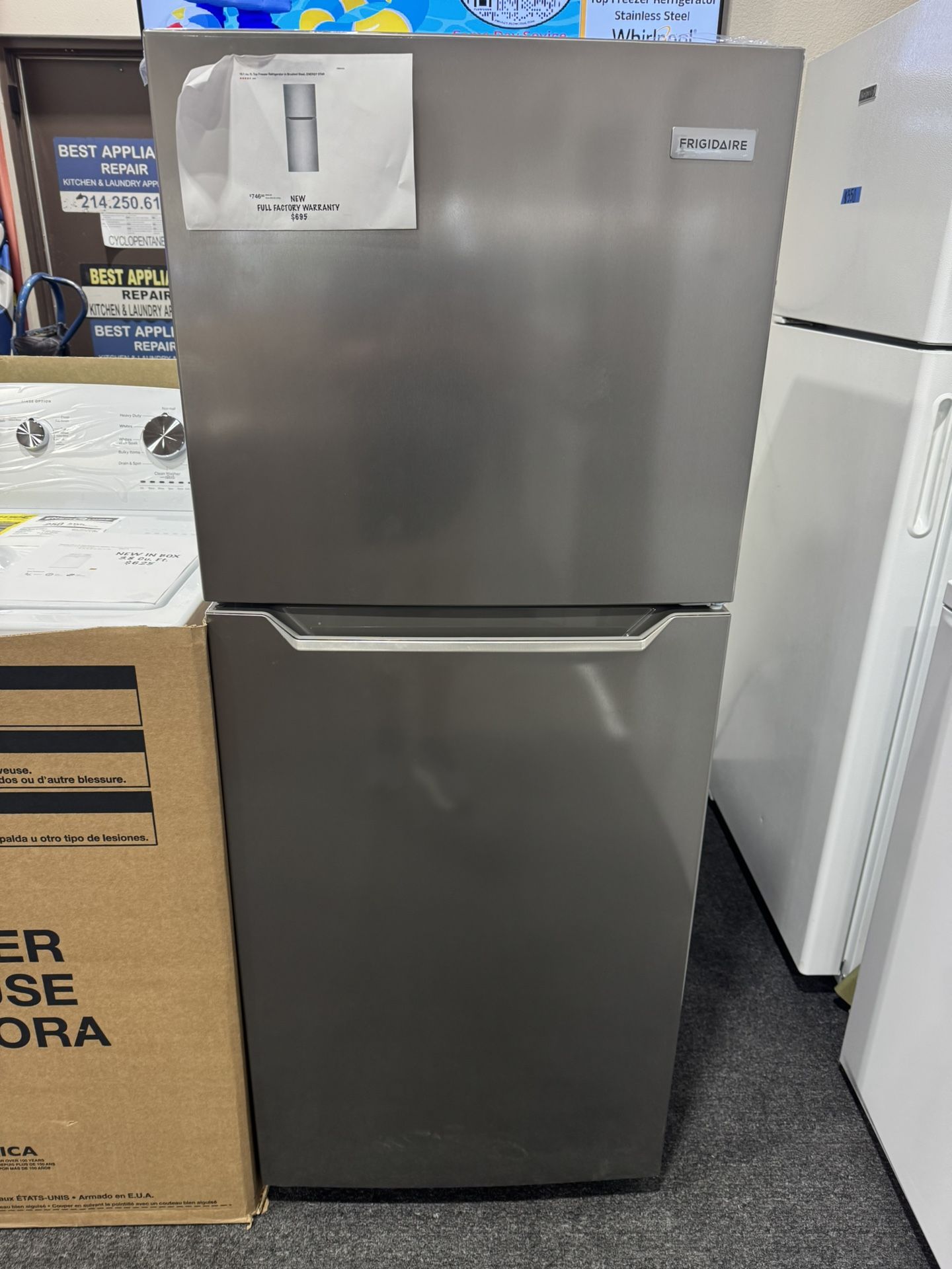 New 10.1 Cu Ft Refrigerator