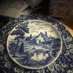 Holmar English Village Japan Bread Plate