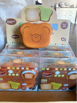 Bear toast squishy