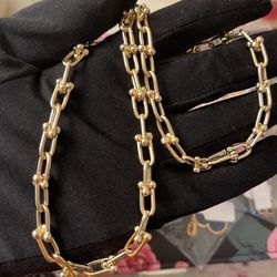 18k Real Pure Solid Pawnable Saudi Gold 