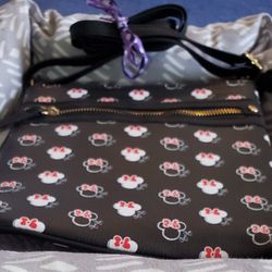 Minnie Mouse Crossbody Bag.