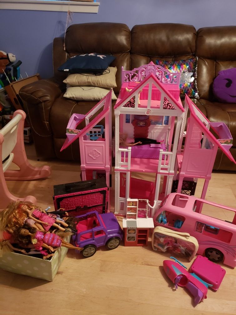 Barbie house lot