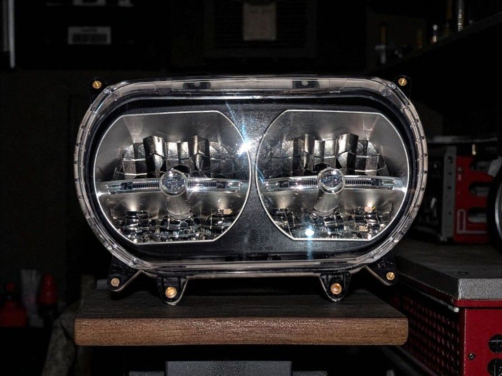 Harley Davidson Motorcycle Headlight 15 24 FLTR Road Glide Model's