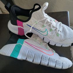 Women’s Running Shoes