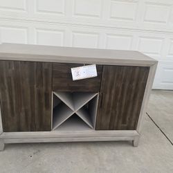 Drawer Server with Removable Wine Rack / Vinera 