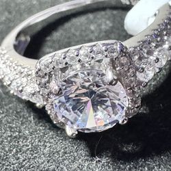 Sliver 925 Woman’s Halo Mossinate Diamond Ring