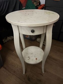 Night stand /alter for deity