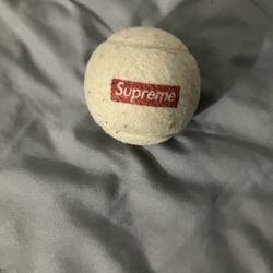 SUPREME BALL