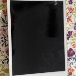 iPad 8th gen 32 Gb DM Offers 