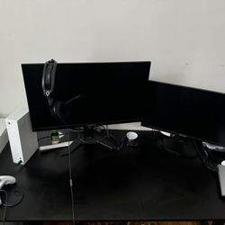 Carbon Fiber Design 60 Inch Desk