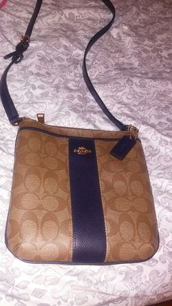 Authentic coach throw cross bag