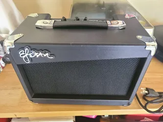 Esteban G-10 Guitar Amplifier - Black