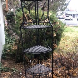 Plant Stand 