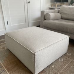 Castlery Ottoman 