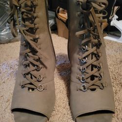 Super Cute Lace Up Wedges