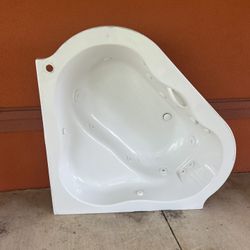 Bathtub Jacuzzi For Sale