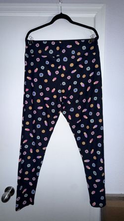 LuLaRoe Ice Cream Cookie Donut Leggings - TC2 Tall Curvy (18-26)