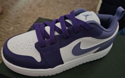 Air Jordan 1 Low White Purple Sneakers