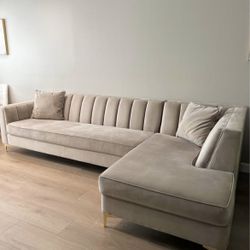 Modern Sectional Sofa Couch 2 Piece Beige Velvet Material in Excellent Condition