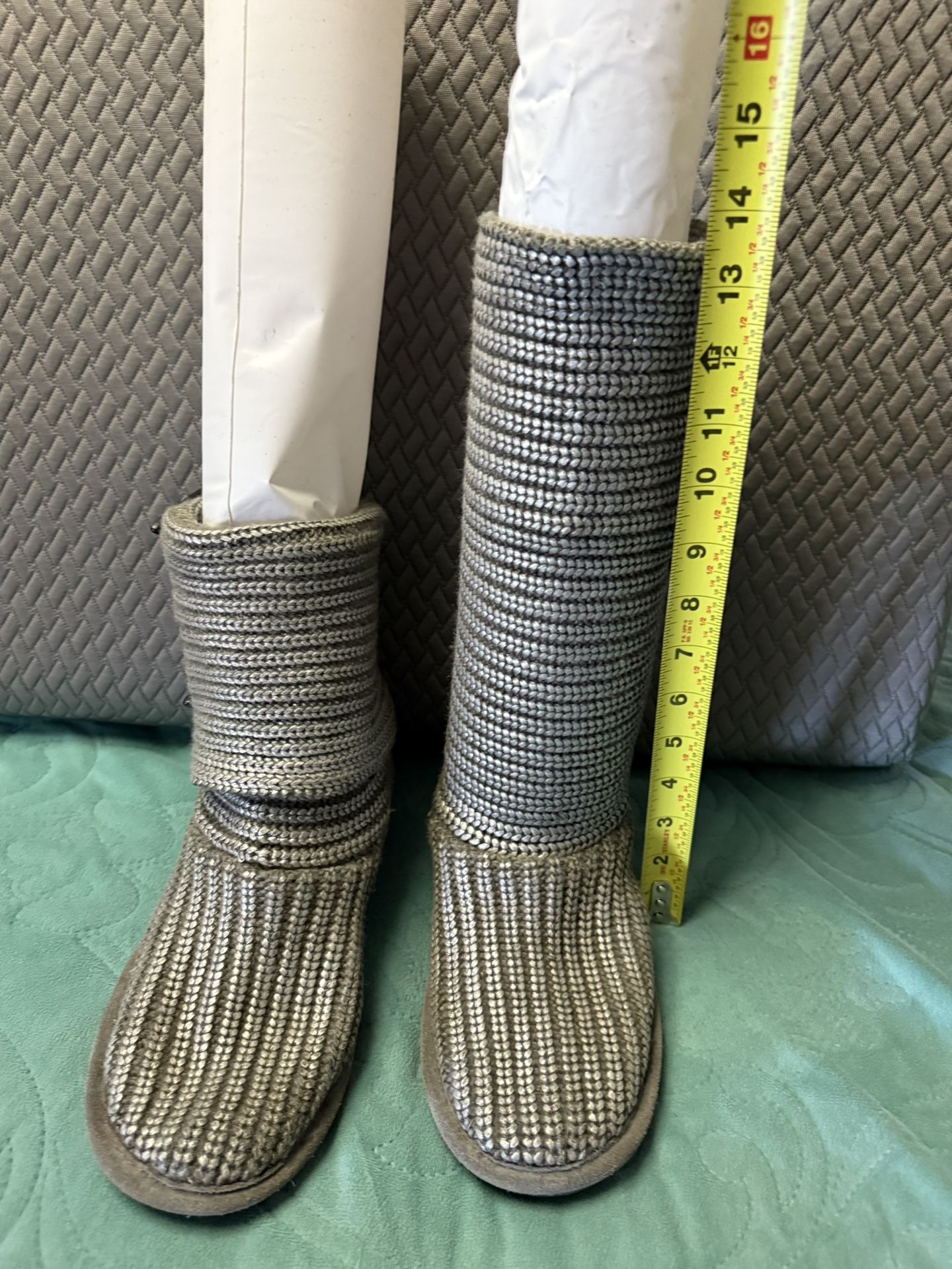 Bearpaw Tall Fold Over Knit Metallic Boots size