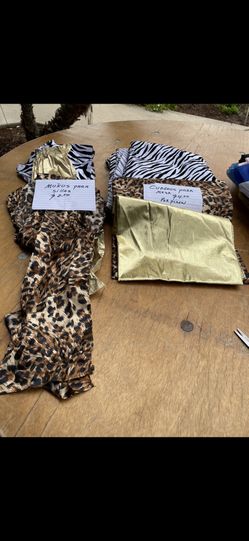 Bows To Go Around Chairs For Decoration