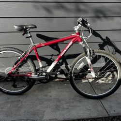 REI Novara Mountain Bike – Runs Great – Cheap