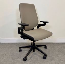 Pre-Owned Gesture Task Chairs ($1,499 NEW)