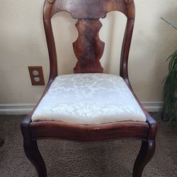 Victorian Fiddle back chair