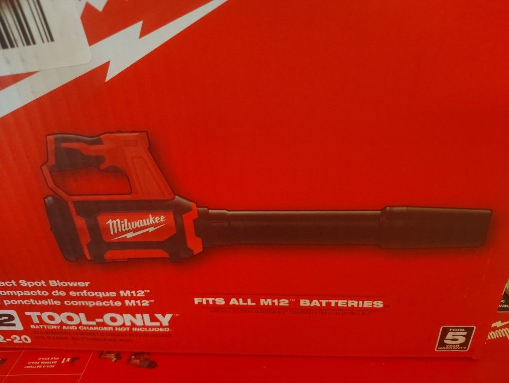 Milwaukee M12 Blower Tool Only