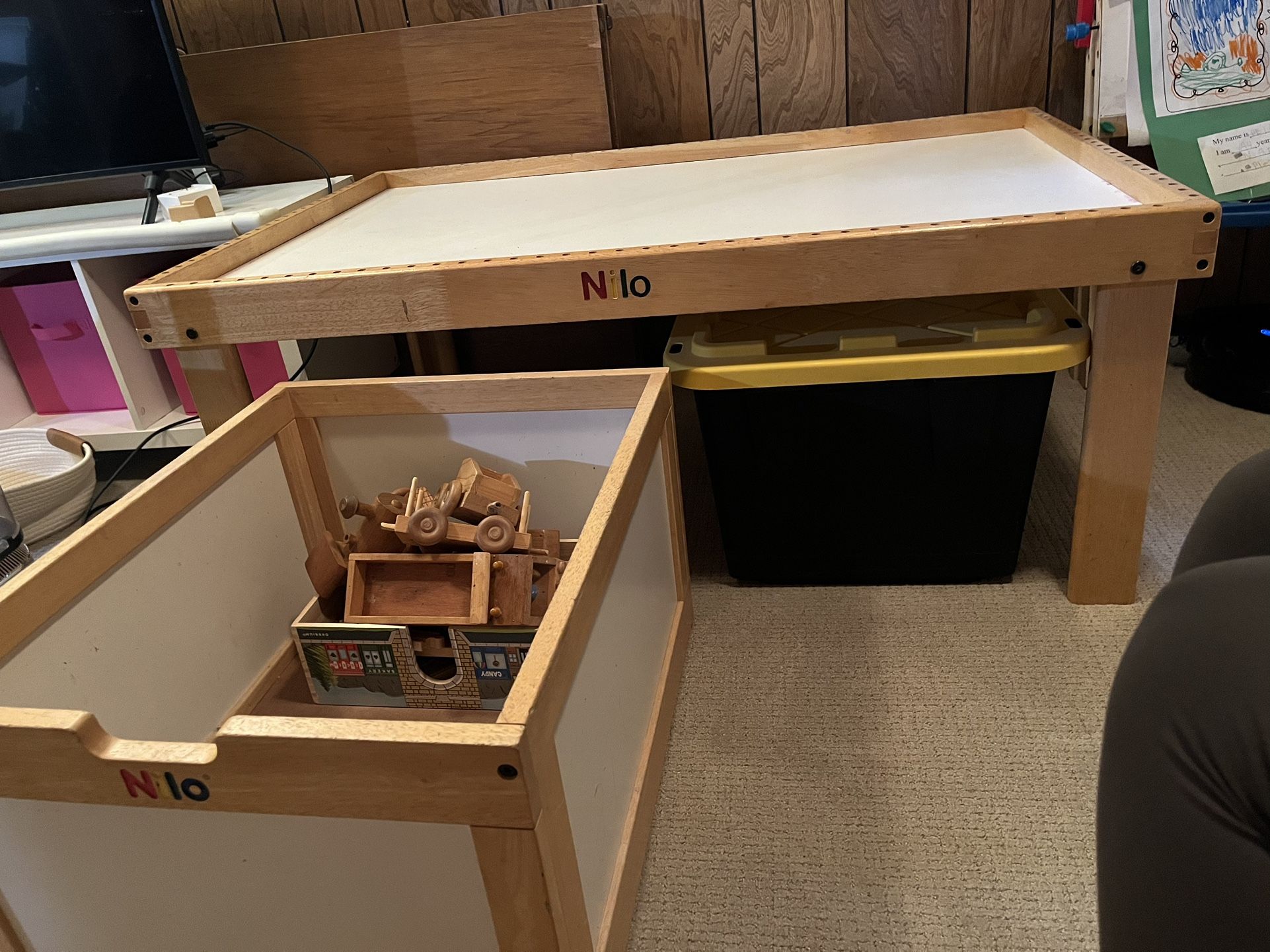 Nilo Play Table And Train Track Set