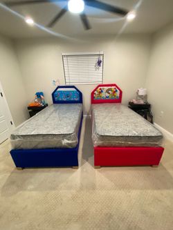 Twin bed with mattress