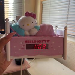 Hello Kitty Dual Alarm Clock Radio 