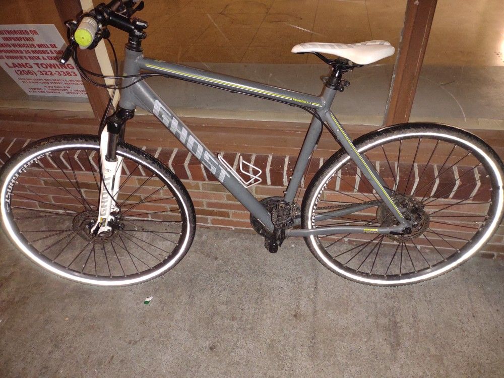 Goast Hybrid Bicycle