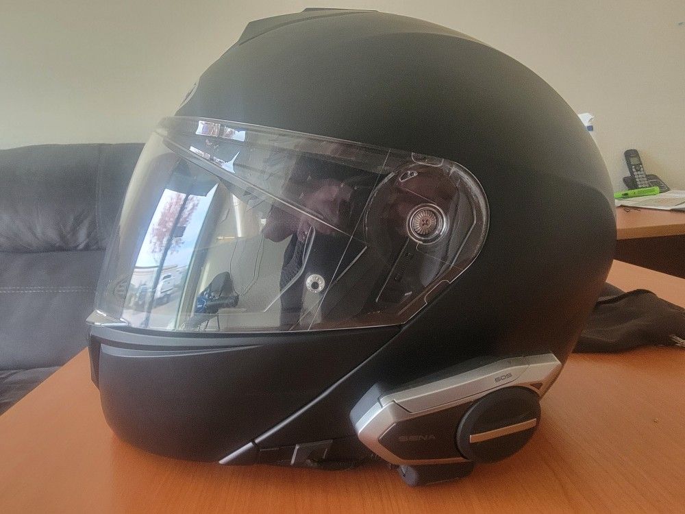 Motorcycle Helmet With Bluetooth 