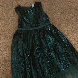 Brand new size 6 green sparkle